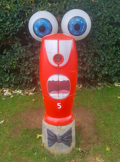 BATISECURE's tweet photo. [FUN] - 😜La sécurité incendie c'est une affaire sérieuse mais rien n'empêche un peu de légèreté parfois - Vu par l'une de nos collaboratrices au Futuroscope

#batisafe #securiteincendie #ingenierie #bureaudetudes https://t.co/mQ9SVPtsFn