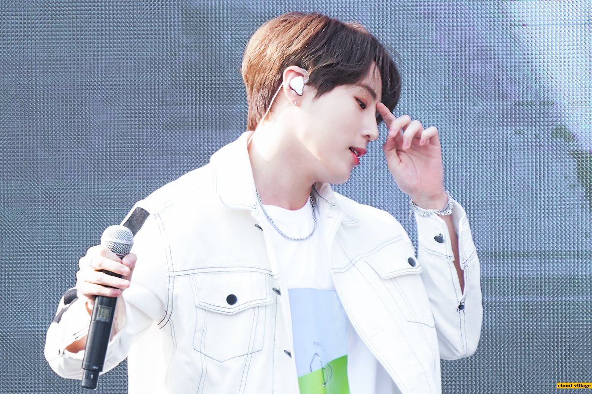 심야아이돌 하성운 듣기전에
이쁜 성운이 다시보기٩(๑> ₃ < )۶♥

cfile7.uf.tistory.com/original/9933E…
cfile1.uf.tistory.com/original/99E9C…
cfile7.uf.tistory.com/original/99275…

#하성운 #성운 #HASUNGWOON #sungwoon #河成雲 #ハソンウン #ซองอุน