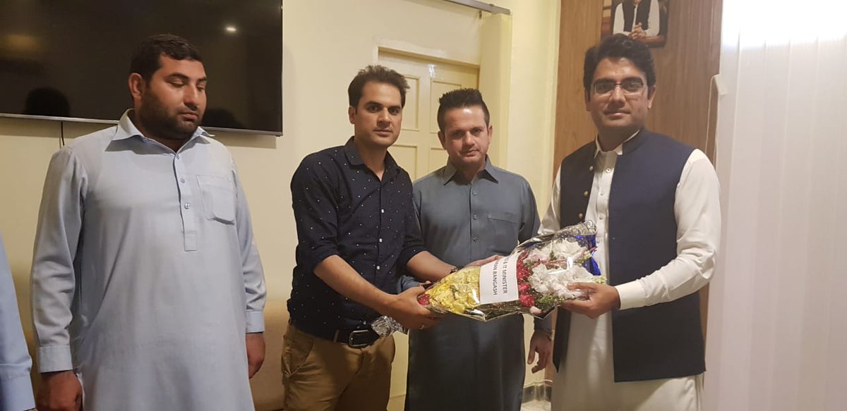 kamrankbangash's tweet image. Met with CEO Bin Rafih Telecom, Ataullah Khan as we discussed the ample opportunities #KP offers to investors.Favoring an ideal environment the province is already leading the nation in IT &amp;amp; further planning to provide ease of doing business opportunities in Teleco #TechDrivenKP