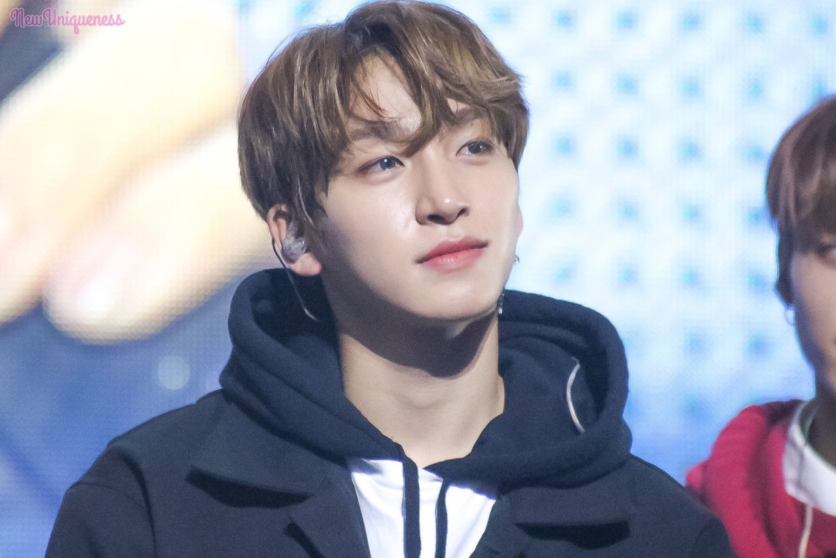 NewUniqueness's tweet photo. 우리반장 생일 축하해용💖
#HAPPYSANGYEONDAY #THEBOYZ #더보이즈 #SANGYEON #상연 #상연아생일축하해 @WE_THE_BOYZ @Creker_THEBOYZ https://t.co/F3ibMey84Z