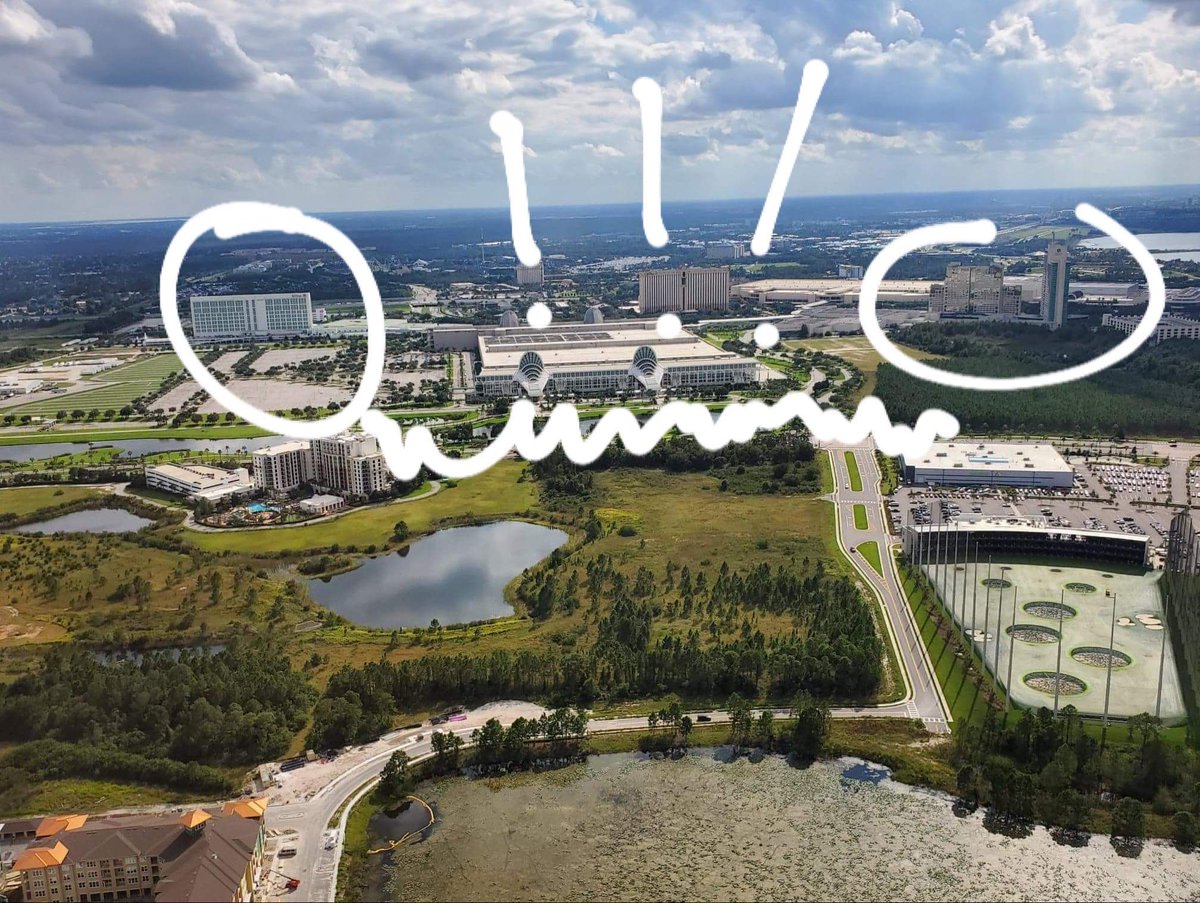 FollowEstelle's tweet image. After the Pre-day yesterday, let's begin the #MSignite #HugeEvent #CrazyWeek #MVPBuzz