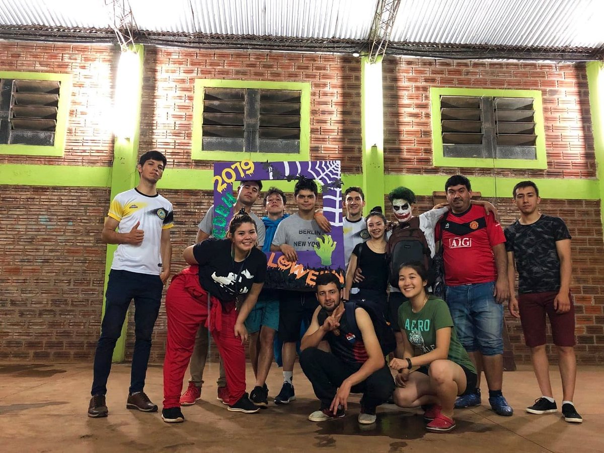 Hay equipo😍💪
Los que sobrevivieron al #HALLOWEENPARTY #INTERUNIVERSITARIO
C.D Barra HUMA 🖤💛
(Faltan algunos) <a href="/GodchamM/">Verónica M. GodCham</a>  <a href="/ponja_la/">PonjaHuma</a> @Javier47204380  <a href="/StUaRt1913/">StUaRt-19</a>