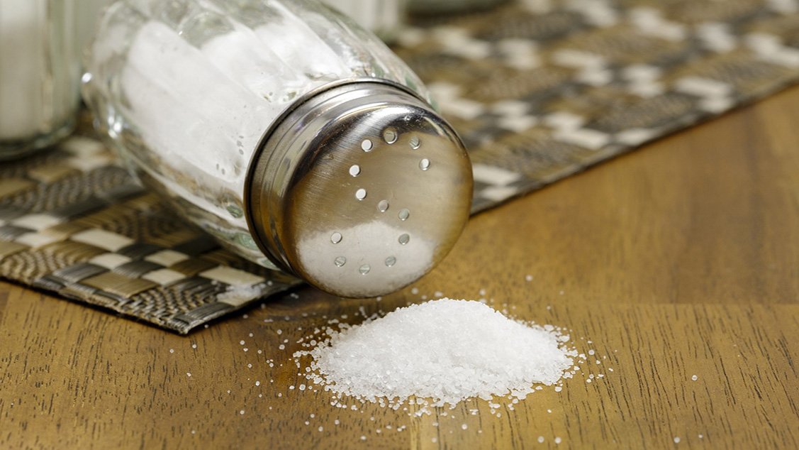 kassa_bnnvara's tweet image. Na onderzoek van het @amsterdamumc meldt de @Hartstichting dat #zout in etenswaren ontstekingsreacties kan versterken → bnnvara.nl/kassa/artikele… #KassaTV