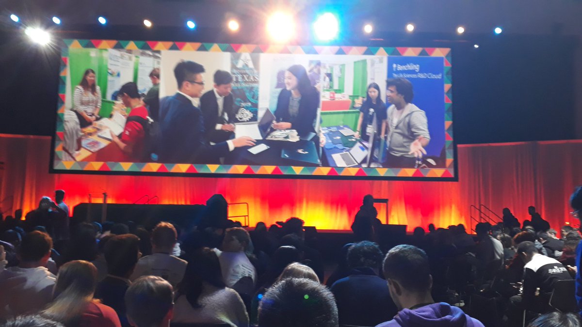 Hey guys! Greetings from the VIP lounge of the #giantjamboree 🤗 check out our Instagram account @igem.aachen