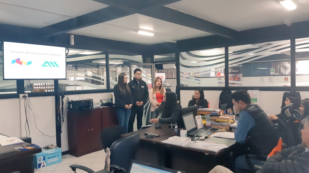 aiigremio's tweet photo. Se realiza el primer Taller de #Innovación Abierta a la #empresa #Fibercom seleccionada para participar en el Programa de Innovación, quienes serán asesorados para solucionar sus desafíos internos, iniciativa de @aiigremio y @TarapacaLabs
#Iquique #Tarapacá https://t.co/dCNuOg9Vnf