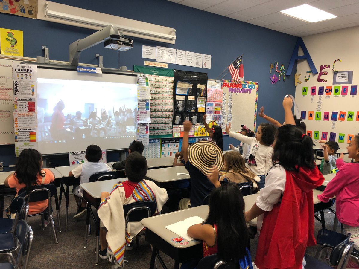 ImmersionNc's tweet photo. Students from 1rst grade #SpanishImmersion @BaileyElementary had a cultural exchange activity where they could speak with a group of students from #colombia  sharing about their culture. @ParticipateLrng @nrms_pbis @NRMPSTechSvcs https://t.co/MLf8nBOseZ