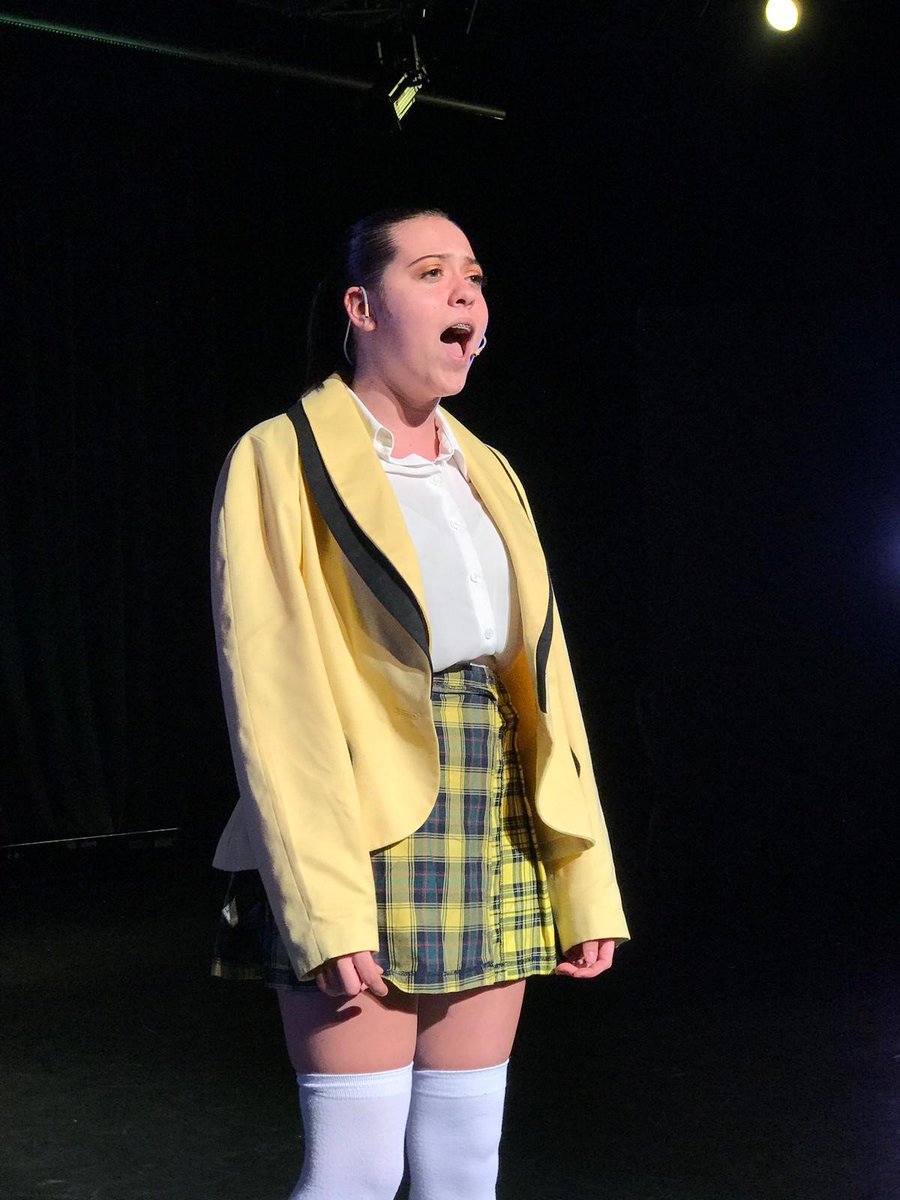 NCCArdleigh_'s tweet photo. Come along to see our amazing students at the 'An Audience With...' show! 😃performance starts at 6.30pm tonight at Ardleigh Green campus, tickets are £3 on the door. 💃🕺 #musicaltheatre #dance #Haveringcolleges https://t.co/cgKGrAlUZU