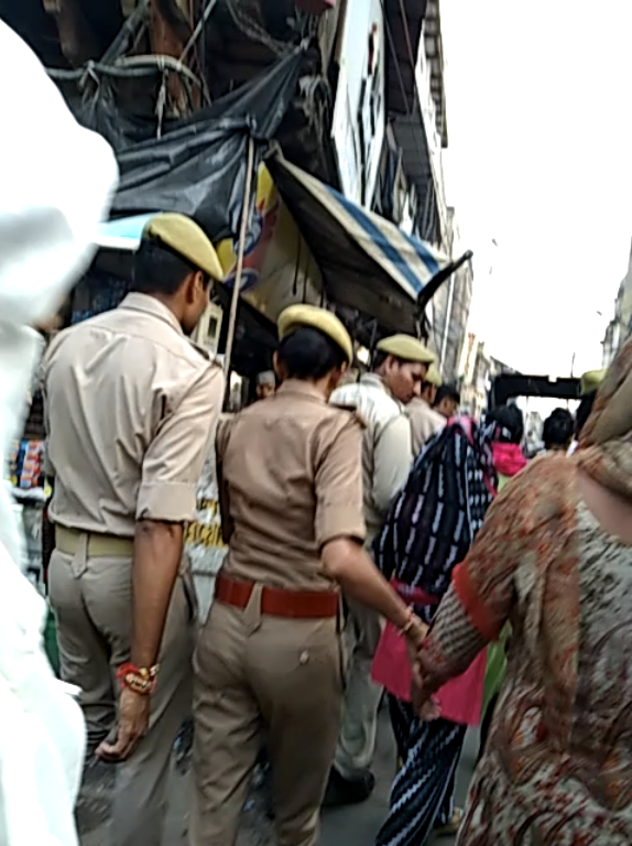GuriaUK's tweet photo. Guria recently rescued 34 trafficked children/women from #Agra red light area, #UttarPradesh, through a raid supported by local police - &amp; then assisted in the arrest of 11 perpetrators. Victims were from Assam, Bengal, Rajasthan, Uttar Pradesh, and Nepal #humantrafficking #Guria https://t.co/j1nHDECgGD
