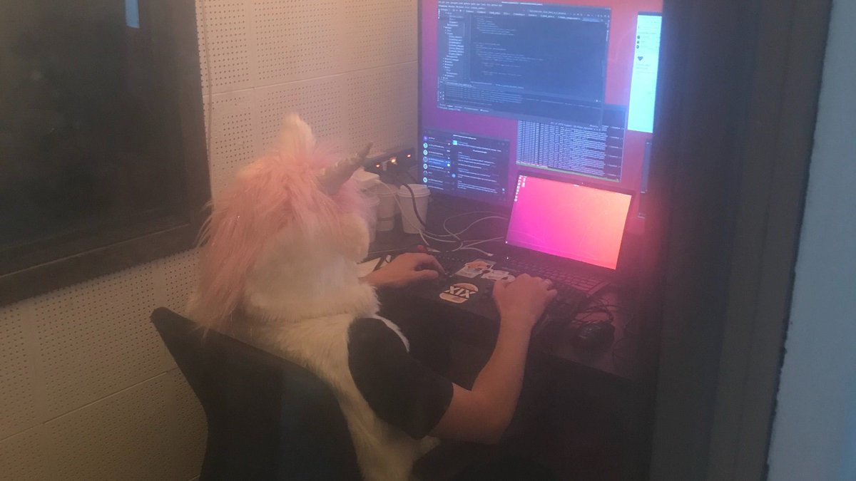 1/ As an experiment every day last week I was streaming my dev environment  on Twitch while working on NEAR. Some outcomes in the short thread below.  👇 The videos can be