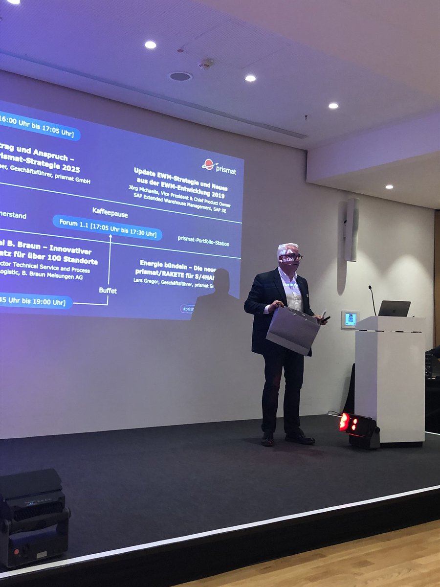 Vielen Dank an <a href="/JoergRz/">Jörg Rzechtalski</a> unseren Moderator des diesjährigen prismat/EVENTS!
