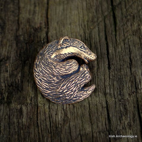 irarchaeology's tweet photo. New piece in our online shop, a bronze badger pendant. Available here: https://t.co/6bQkwRB4FN https://t.co/lUjP3Toyrh