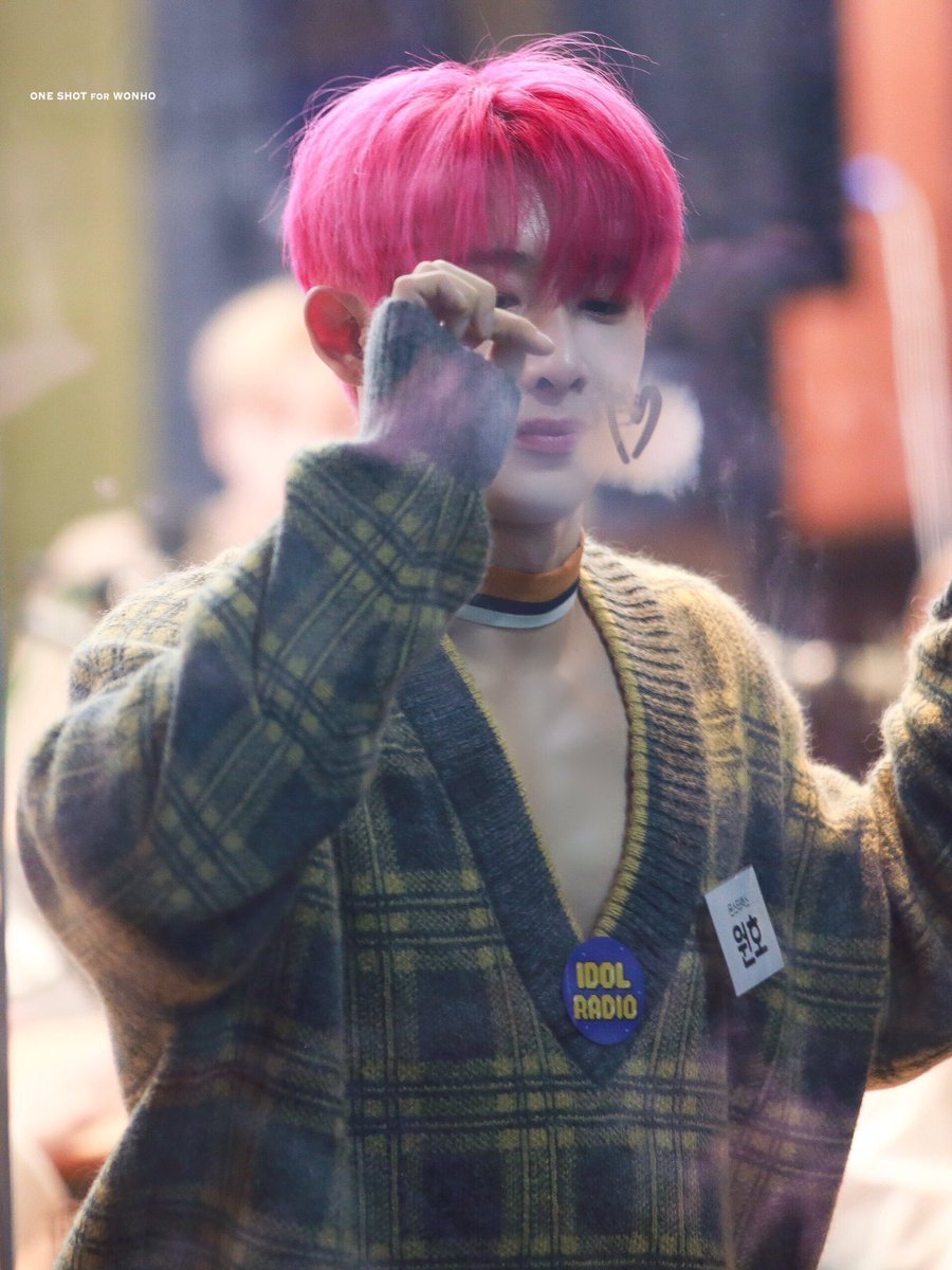 79_gg8's tweet photo. 💓🐰💓
#MonbebeWontBackDown
#긴_싸움을_위해_준비됐다 https://t.co/wEHMJLYQOQ