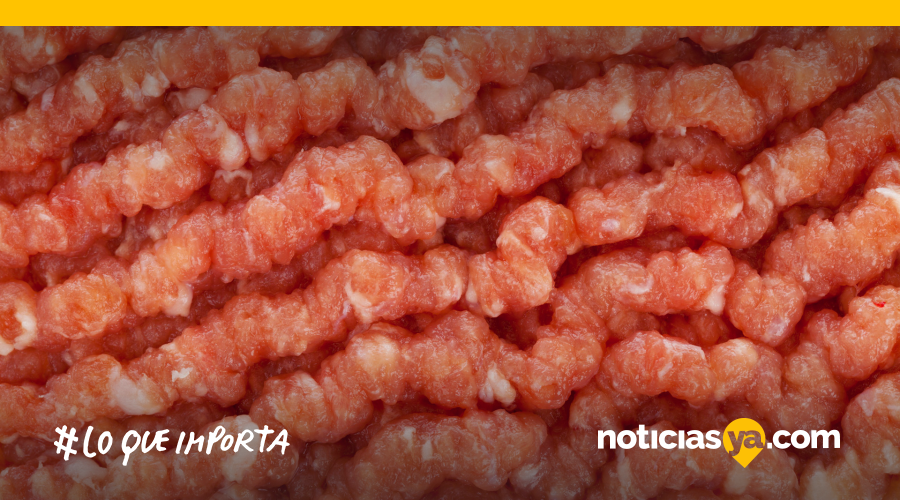 NotiYaBoston's tweet photo. Una muerte y 8 hospitalizados por carne molida contaminada con salmonela https://t.co/sqOUJpxfLe https://t.co/2FMgGfZw7k