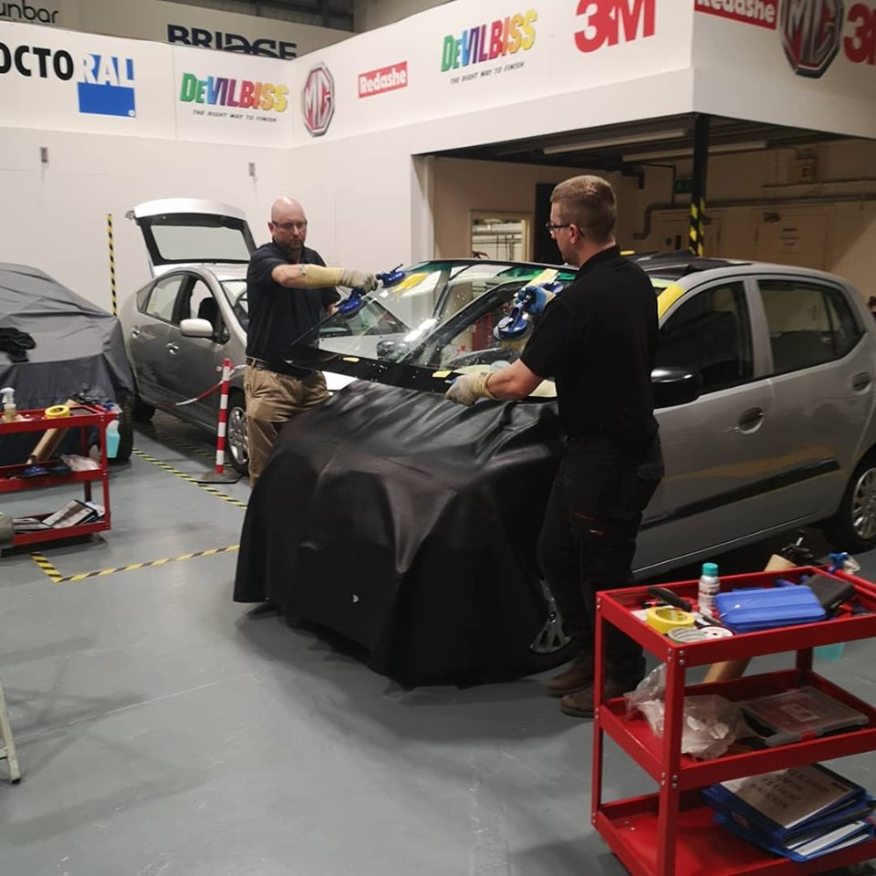 BridgeAutomoti1's tweet image. Another busy day at the bridge, Bodyshops are seeing the benefit of sending the technicians to the bridge for there IMI glazing Qualification. We can also come to you for CPD training. Please contact us for more information.

#glazing #Automotive #autoglazing #imi #accidentrepair
