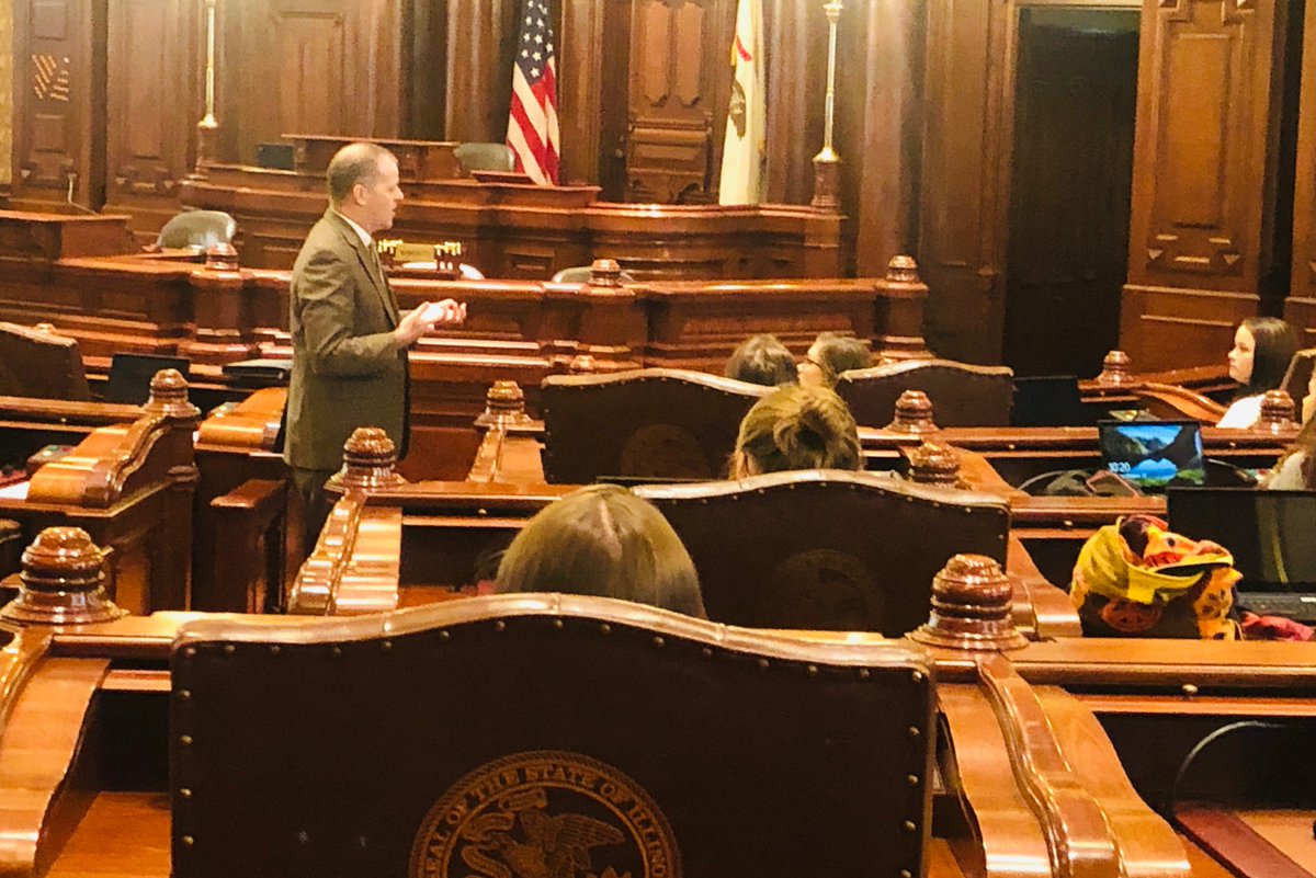 Last week more than 40 students from throughout the 58th Senate District made the trip to Springfield to learn about state government and debate issues in a mock Senate committee hearing as part of my Youth Advisory Committee. Thanks to all the students who participated!