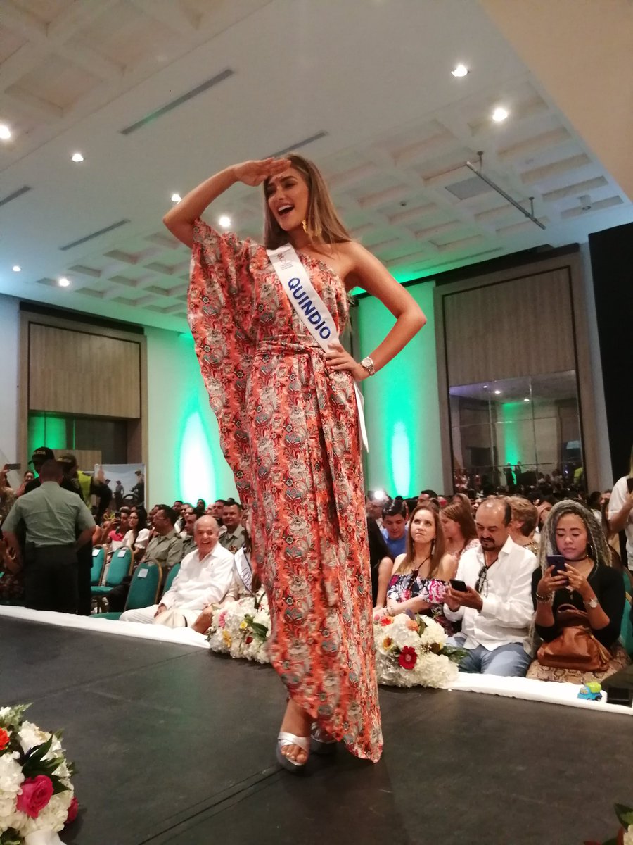 Mundo Noticias (@_mundonoticias) on Twitter photo En sus #128AñosInspiradosEnColombia los jurados eligieron a las señoritas Huila, San Andrés y Quindío, como las tres finalistas a #ReinaDeLaPolicía. Esta última obtuvo la corona y la empatía de los asistentes a la jornada del <a href="/ReinadoColombia/">Concurso Nacional de Belleza</a> En sus #128AñosInspiradosEnColombia los jurados eligieron a las señoritas Huila, San Andrés y Quindío, como las tres finalistas a #ReinaDeLaPolicía. Esta última obtuvo la corona y la empatía de los asistentes a la jornada del <a href="/ReinadoColombia/">Concurso Nacional de Belleza</a>
