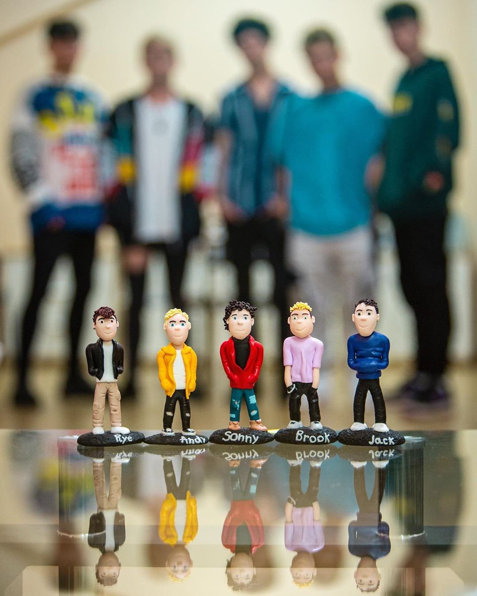 samantha_ARrt's tweet photo. ❤️"Never get so busy making a living that you forget to make a life"❤️
🌵🐝🙈🍀🌞
@RoadTripTV @fovvs @RealRyeBeaumont @lpredictawyatt iamjackduff @sonnyDrobertson #roadtriptv #randy #fovvs #rye #brook #jack #sonny https://t.co/3feIdehcnp