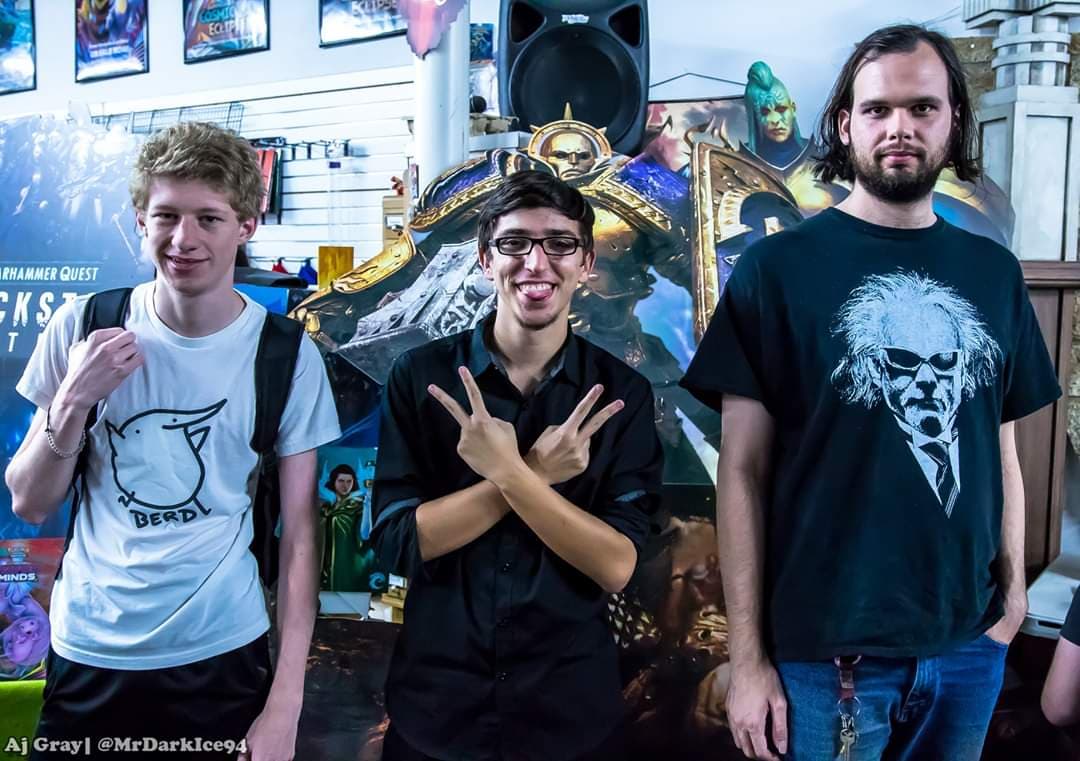 ProjSunset's tweet image. Congratulations to the #SunsetShowdown Halloween Edition #UNIST Top 3! 🏆

🥇 @cookieFGC
🥈 Spaced
🥉 @MundyCindy