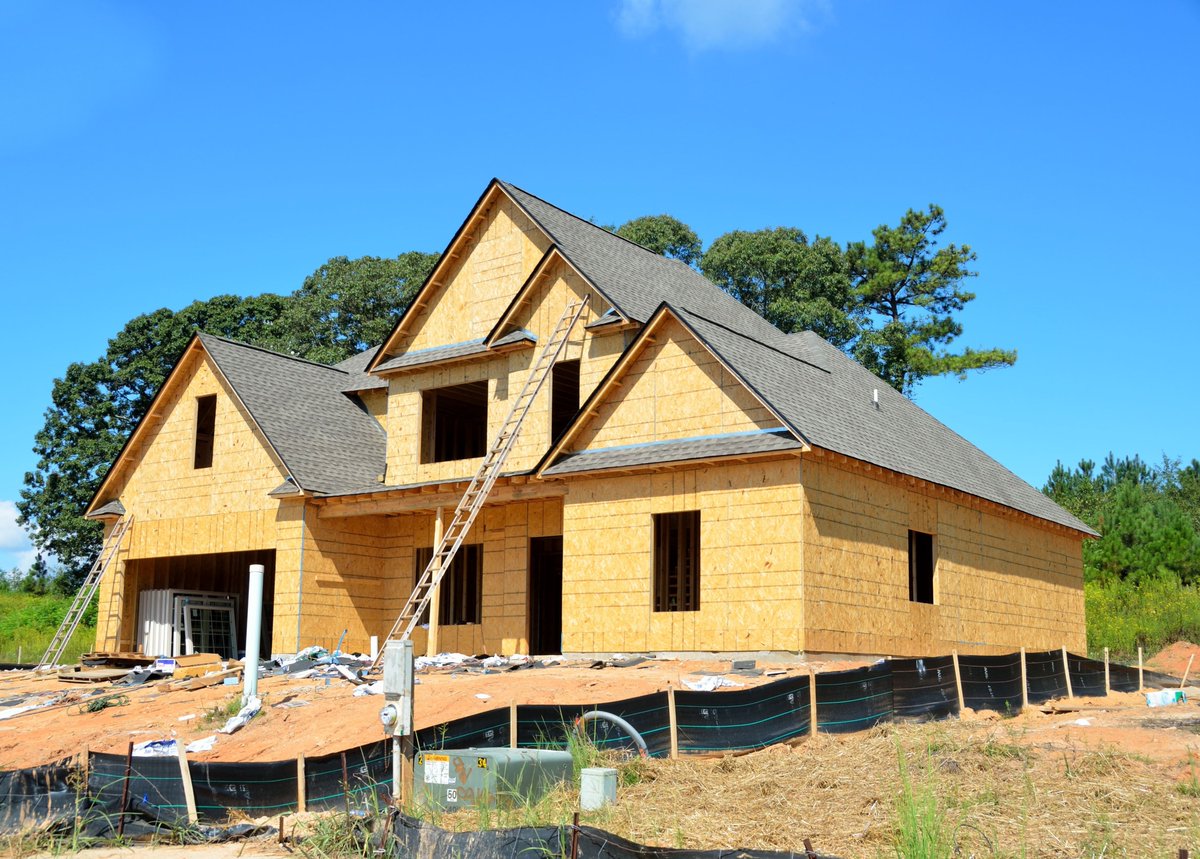 Of all of the different insurance coverages to consider, builders risk insurance is one of the most essential for companies in the construction industry. #contractors #buildersrisk #insurance #gdiinsurance
gdiinsurance.com/blog/the-basic…