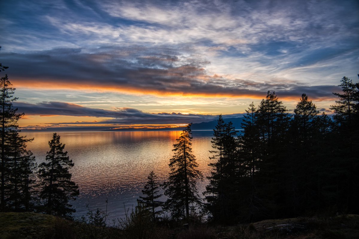 Sun setting on another beautiful Sunshine Coast day! "Home is where your story begins"