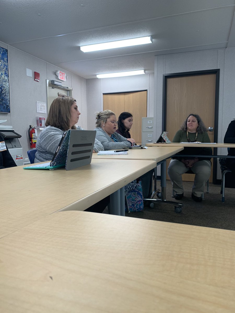 uncgrl02's tweet photo. Great visit at #MeetingStreetBrentwood this morning. Appreciative of their hospitality and time taken to share their innovation and ideas about leading our students towards success! #talkthewalk https://t.co/dkWqElSMen