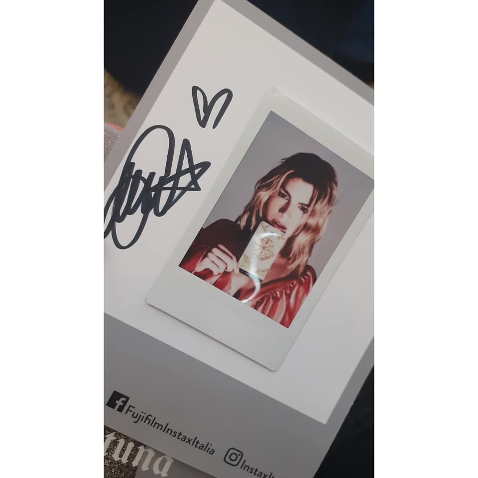 strozzate's tweet image. Potrei sbattere la testa ripetutamente, potrei avere male per giorni e persino sentirmi dire che non ne vale la pena fare tutti questi sacrifici, km vari e notti insonni, ma sceglierei sempre te.