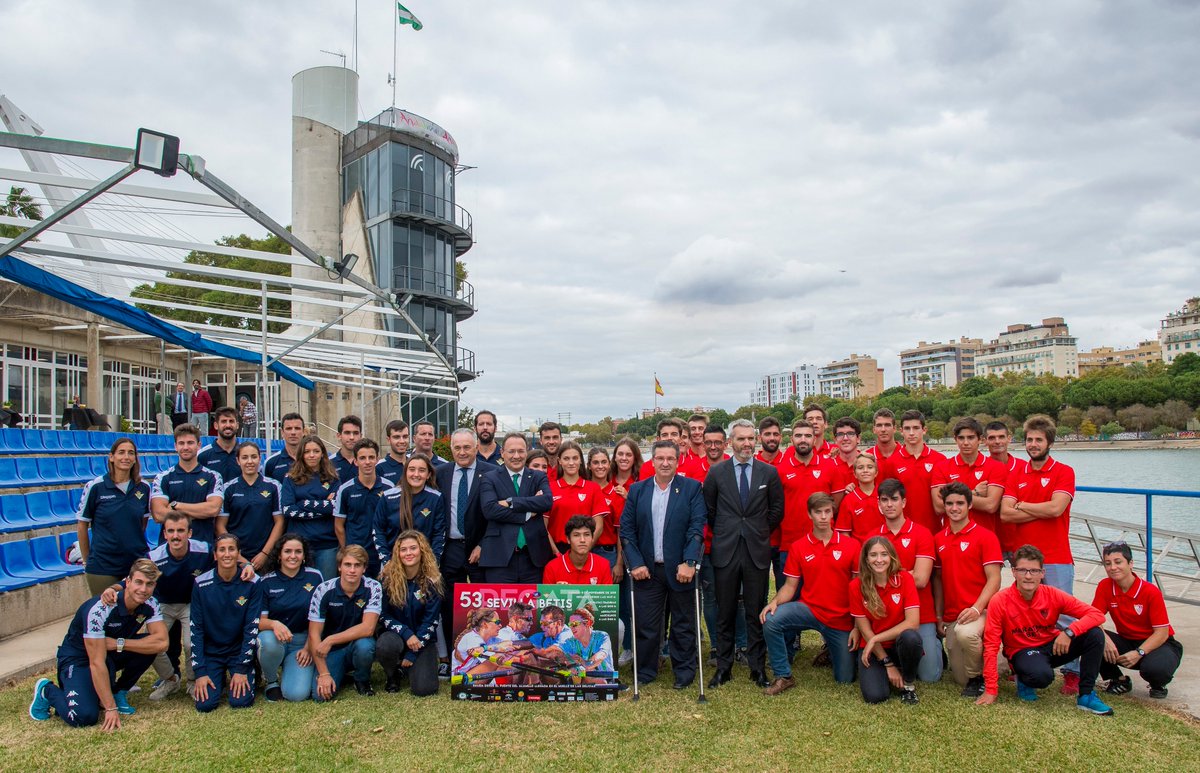 Real Betis Balompié 🌴💚 (@realbetis) on Twitter photo Esta mañana se ha presentado la <a href="/RegataSB/">Regata Sevilla-Betis</a>, que se celebra el sábado 9 de noviembre en el río Guadalquivir 🚣♂🆒
¡Todos a animar a nuestro equipo en la previa de #ElGranDerbi! 🙌💚 ¡A por el noveno cocodrilo consecutivo, chicos! 🐊🏆👏 Esta mañana se ha presentado la <a href="/RegataSB/">Regata Sevilla-Betis</a>, que se celebra el sábado 9 de noviembre en el río Guadalquivir 🚣♂🆒
¡Todos a animar a nuestro equipo en la previa de #ElGranDerbi! 🙌💚 ¡A por el noveno cocodrilo consecutivo, chicos! 🐊🏆👏