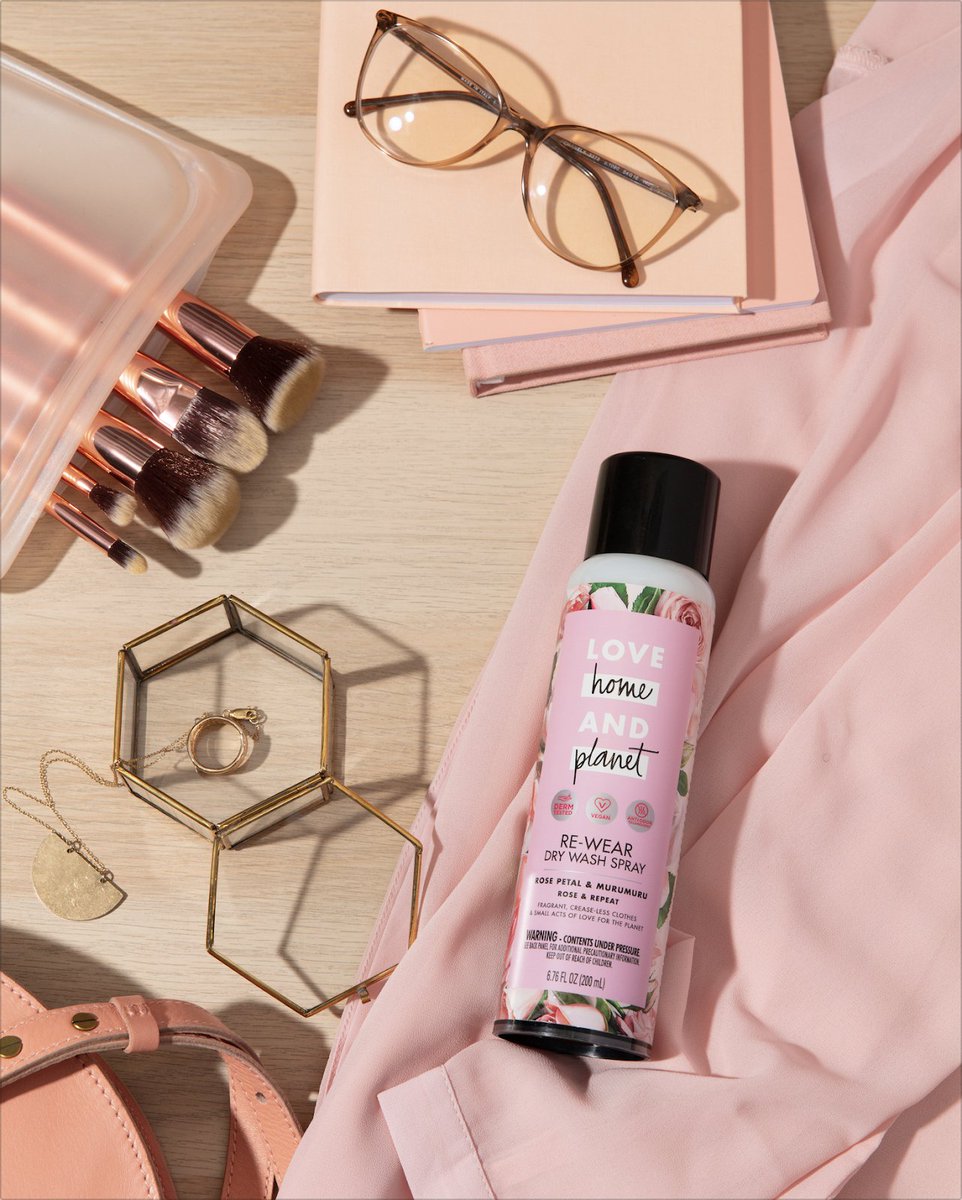 lovehomeplanet's tweet photo. Getting ready for your day? Revive and refresh your favorite blouse with our Dry Wash Spray 💕Think of it as dry shampoo for your clothes  – just spritz, smooth and let dry for clothes that feel, look and smell refreshed ✨ https://t.co/Wr4v3z8M9w
