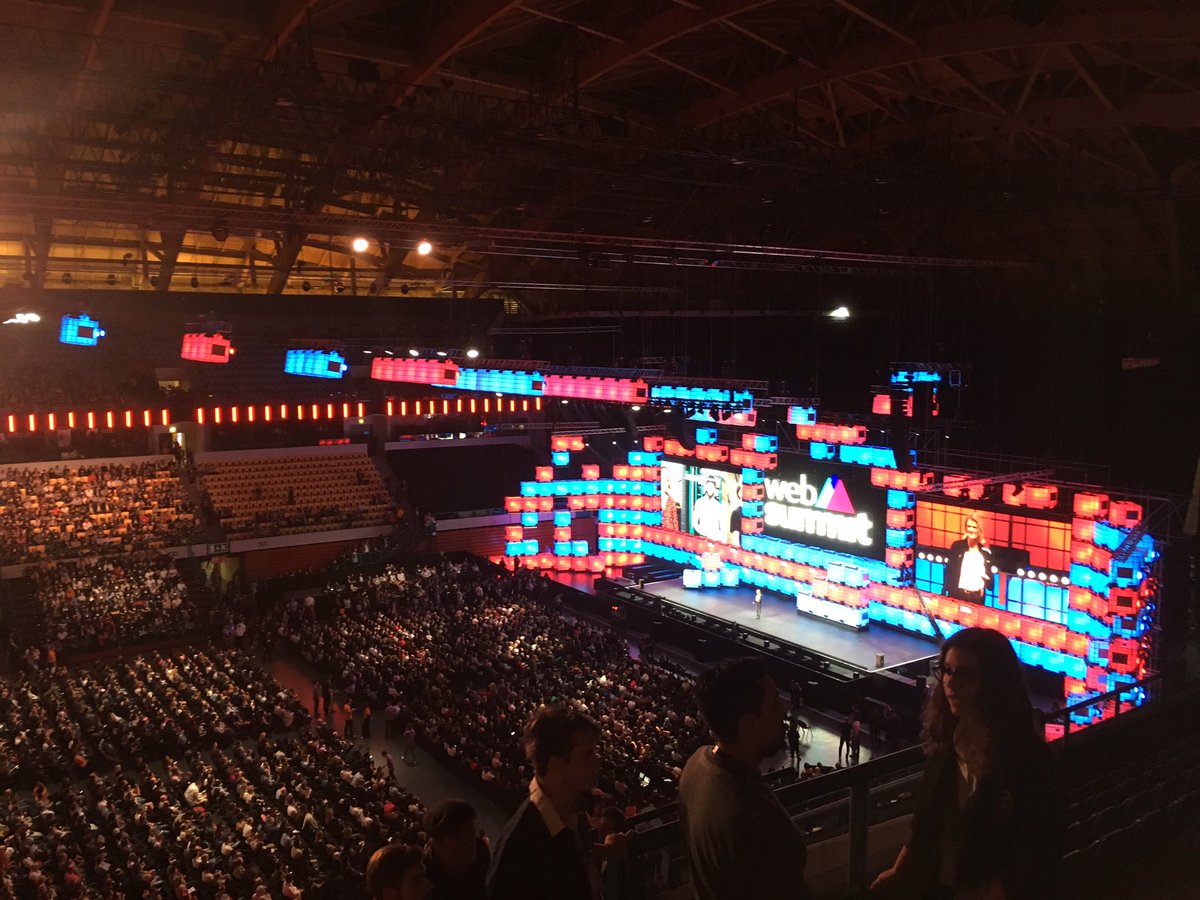 AlbeGriso's tweet photo. A seguire il #WebSummit2019 per @AZIENDABANCA e @EMRivista: da domani vi racconteremo le ultime su #FinTech #blockchain #banking e ovviamente #cryptovalute con #Libra https://t.co/zps7IWaDfs