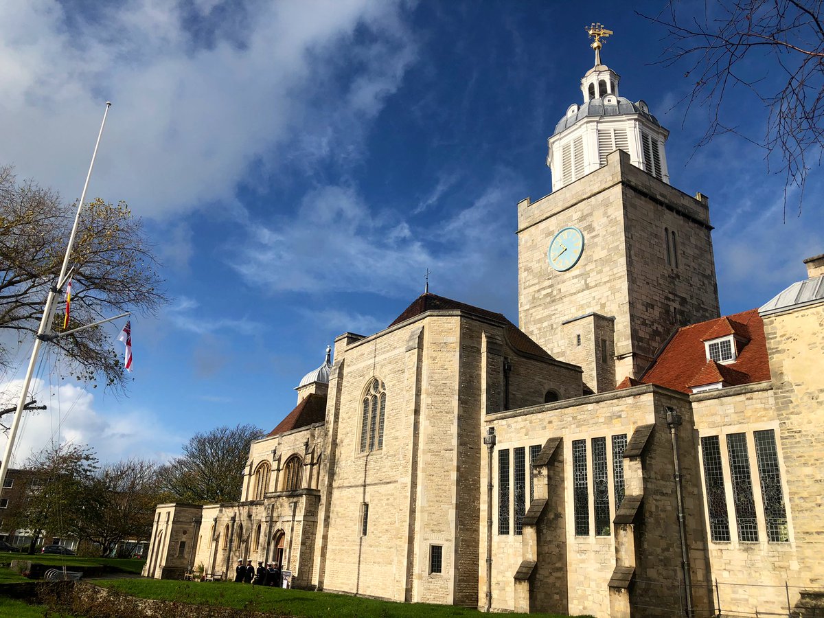 LVembassyUK's tweet photo. Moving service at the beautiful Old Portsmouth Cathedral to commemorate the Royal Navy’s Baltic Campaign in 1918-19, as important as today’s contribution to the Euroatlantic security, and #Baltic States’ and peoples’ freedom. 🇬🇧🇪🇪🇱🇻🇱🇹
#Allies #InDefenceofFreedom https://t.co/QQOySiXUX9