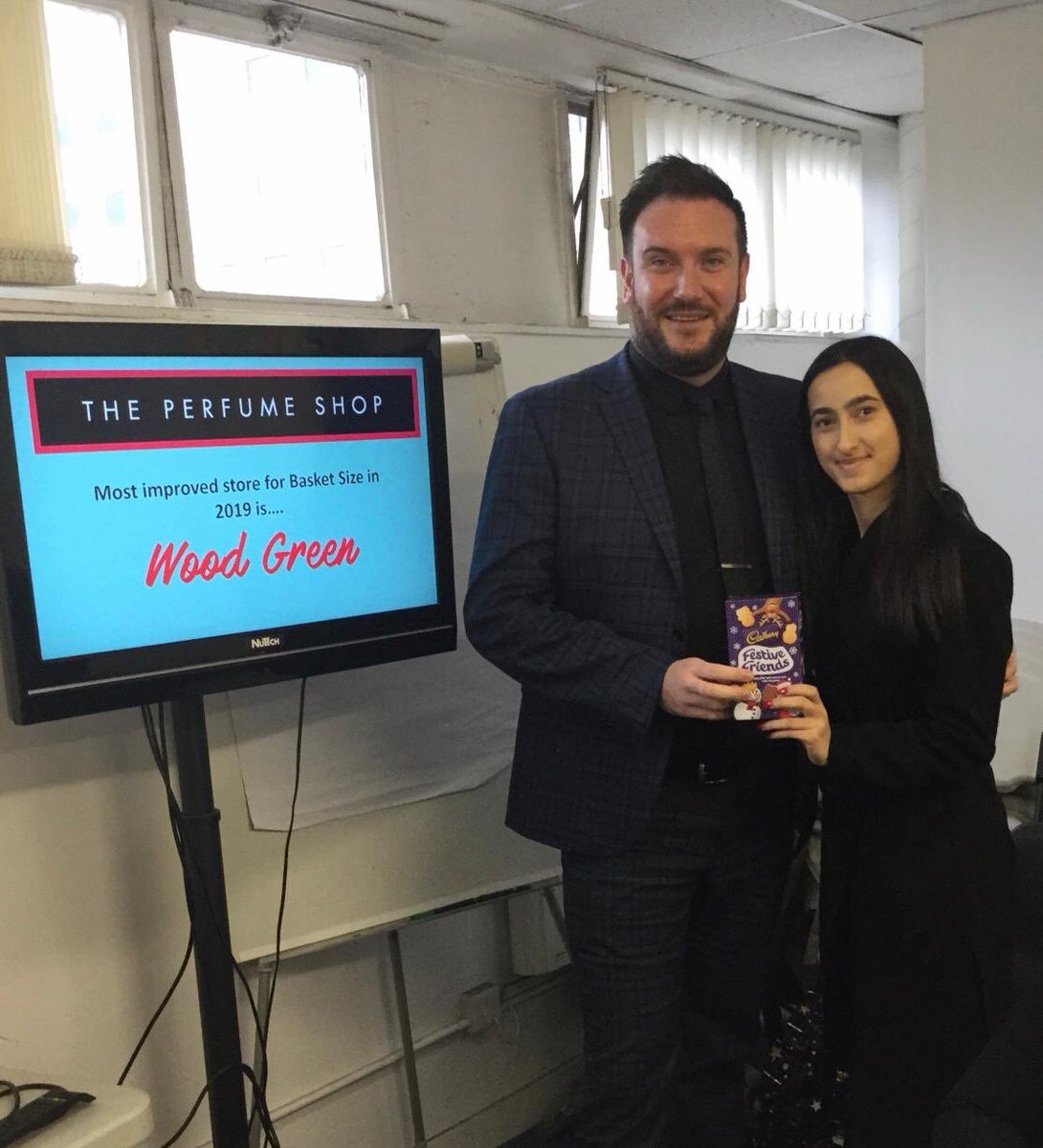 stevendaytps's tweet photo. Had a fab Area Meeting today with my Team Leaders #DevelopingFutureTalent #TeamSteve #YoureAmazing #ReadyForXmas 😃 @michelle_tyson1 @TPSPeople https://t.co/hEpQYnFUNd