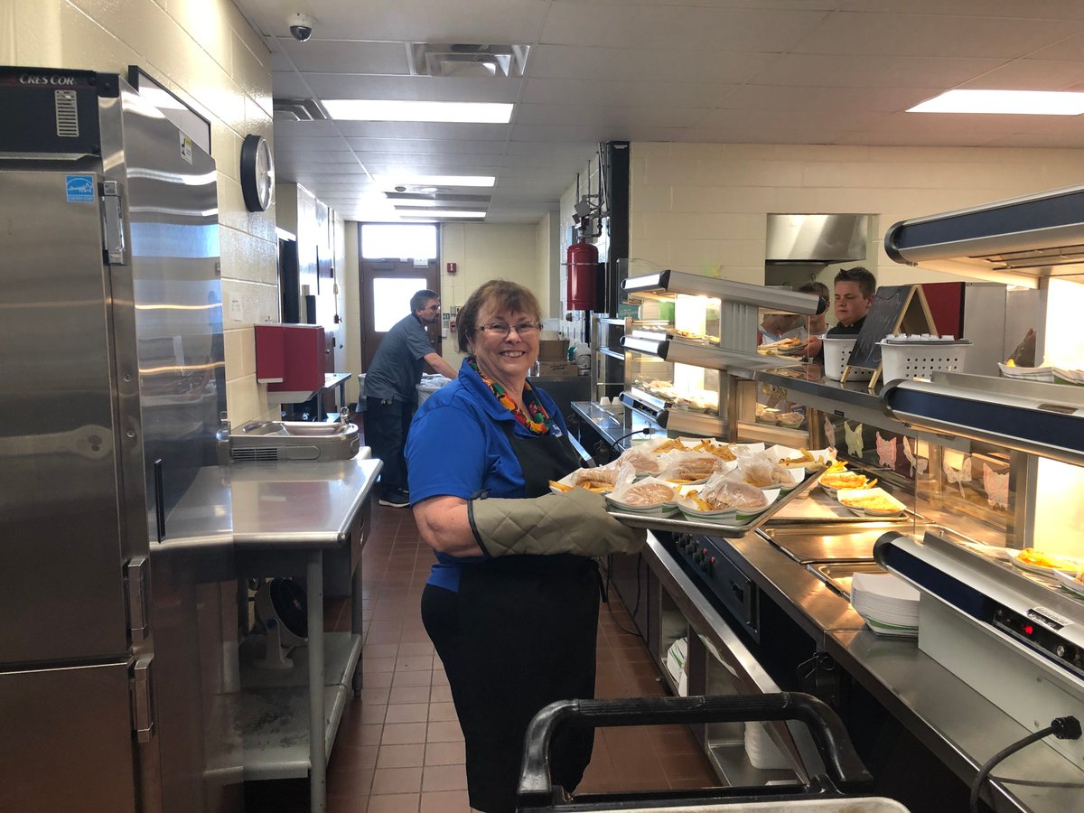 The Kings Food Service Department is now on twitter. Please give us a follow. #Kingsstrong @timack10  <a href="/LueckeMatt/">Matt Luecke</a> <a href="/OHEducation/">OH Dept of Ed and Workforce</a> <a href="/snaohio/">School Nutrition Association of Ohio</a> <a href="/Kings_Schools/">Kings Local Schools</a>