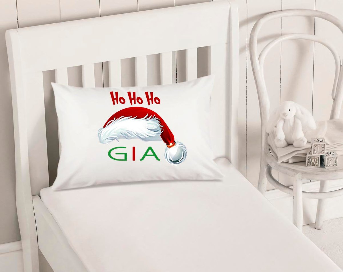 UniqueDesignsB's tweet image. Personalized Christmas Pillowcase perfect for any kids room #bedding #kids pillowcase #christmas pillowcase #boys pillowcase #girls pillowcase