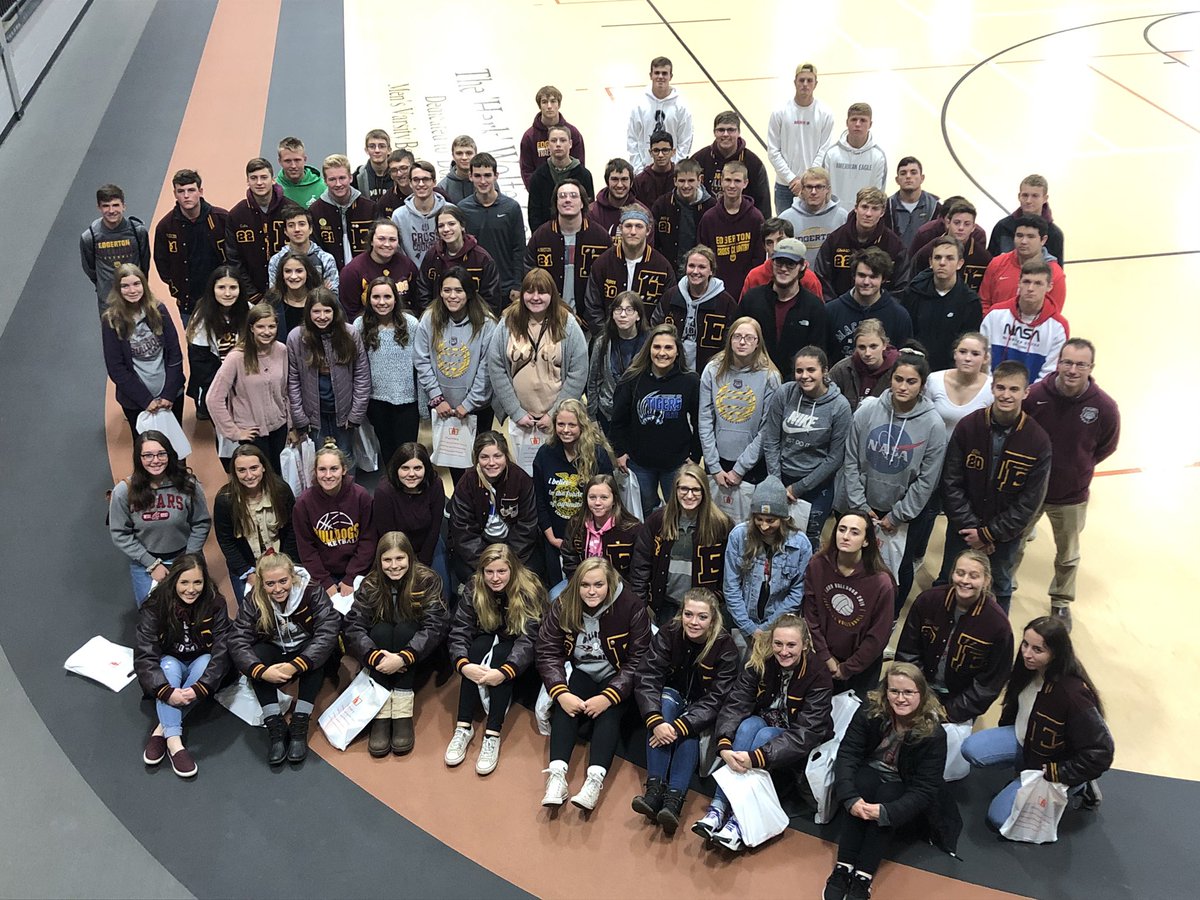 edgeprincipal's tweet image. Thank you to the University of Findlay Admissions Office and Department of Health Professions for the awesome tour of the Department Offerings and tour of the beautiful Campus today!  #gobulldogs #realworldexperiences @ufindlay @spraw