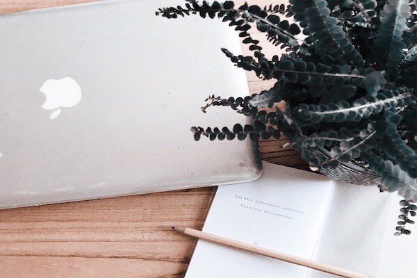 TehamaGroup's tweet photo. Get an #insidelook into the lives of the behind-the-scenes worker bees, the #Creatives, who are secretly found here: https://t.co/lGr5pJYsKD #ChicoState #JourPr #TGCPR https://t.co/auI4ejZj9u