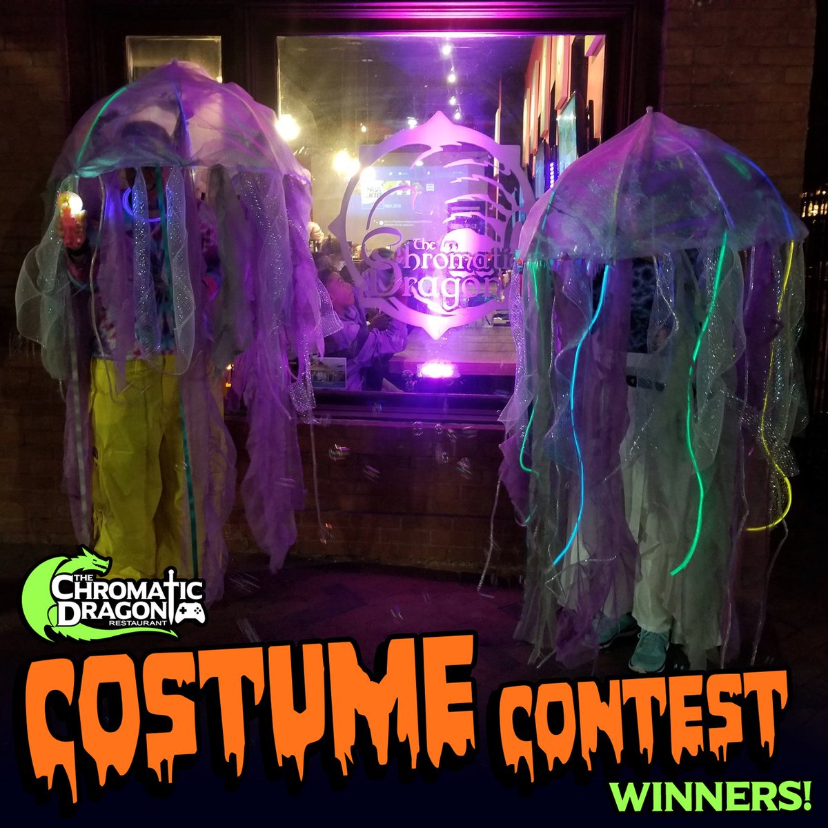 Congratulations to our 2019 Halloween Costume Contest winners! Are you JELLY of these great costumes? Can't you SEA how amazing they are!?  These two lucky medusae can pick up their gift card prize next time they visit us at The Chromatic Dragon!