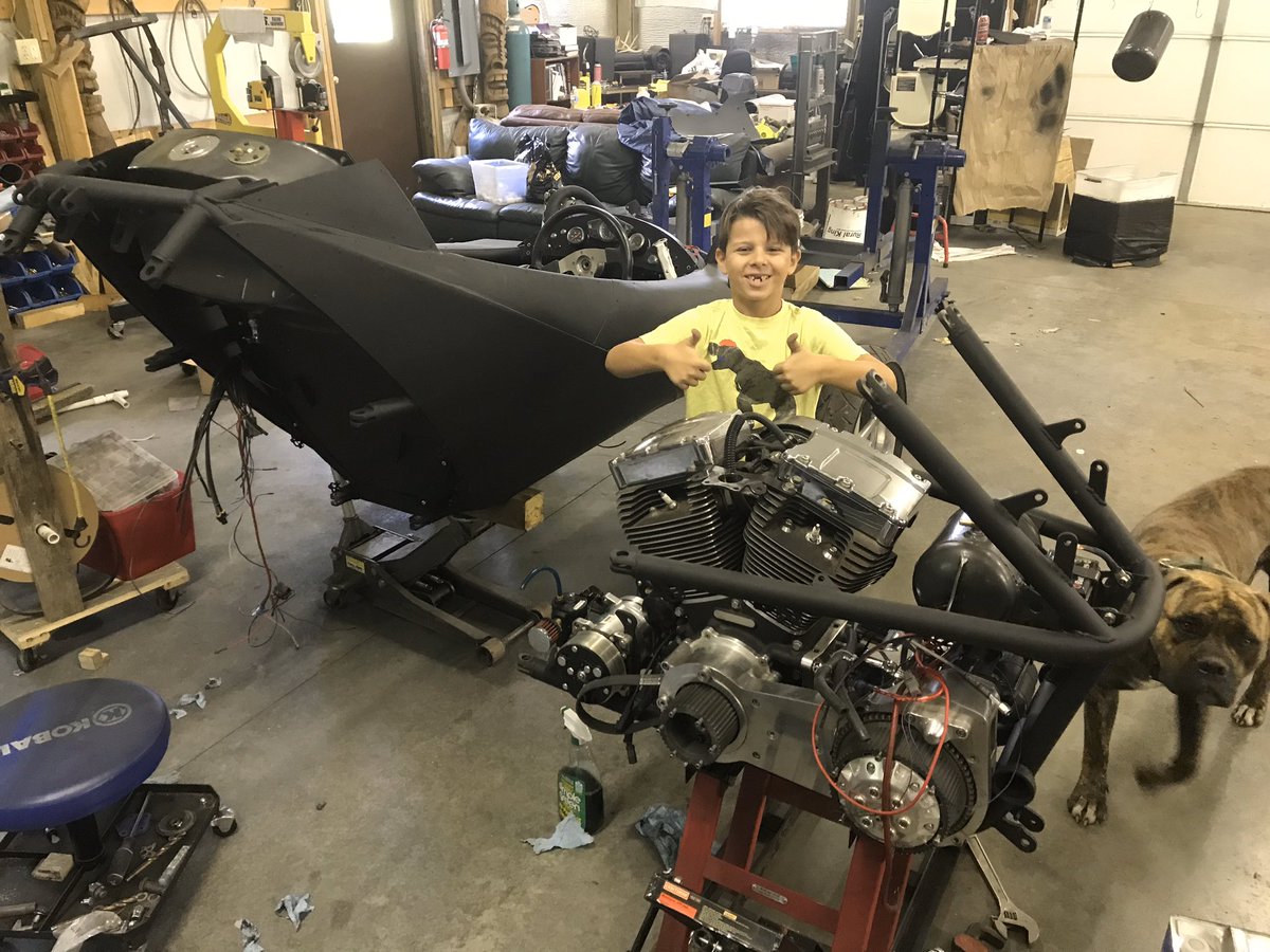 diamondbackdiv's tweet photo. One of my best helpers! This also shows the modular, removable rear engine section of the Predator. #bikelife #motorbike #harleydavidson #wheeler #threewheeler #trikes #goodhelp #metalfabrication #triker #design #cars #designer #vtwin #custom https://t.co/hCSYbhTdis