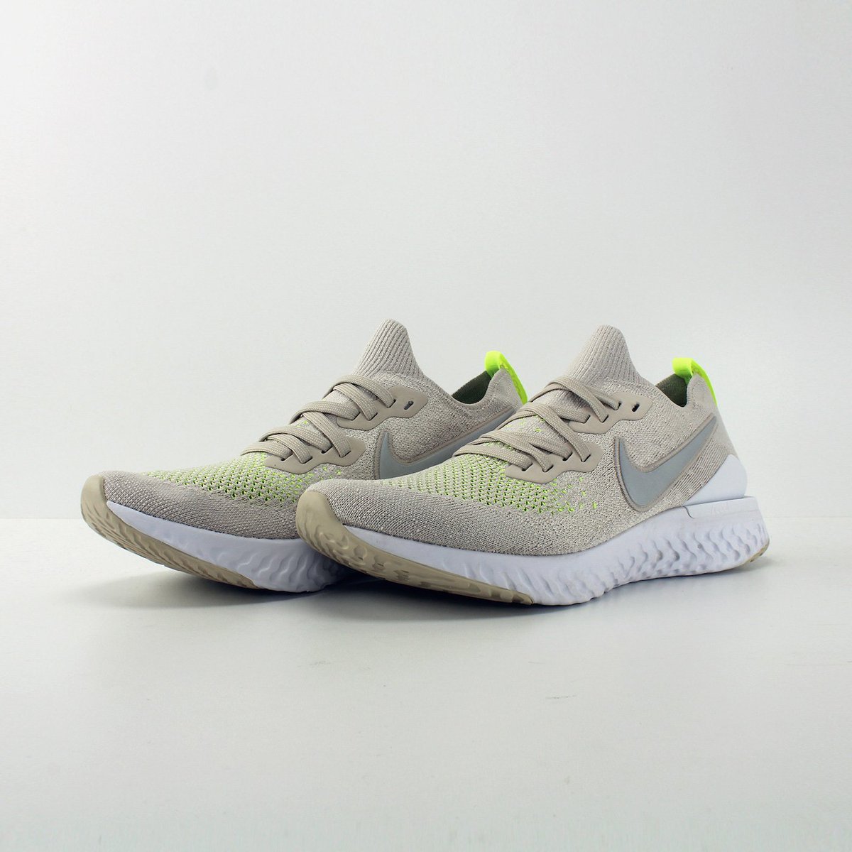 nike epic react flyknit cleaning