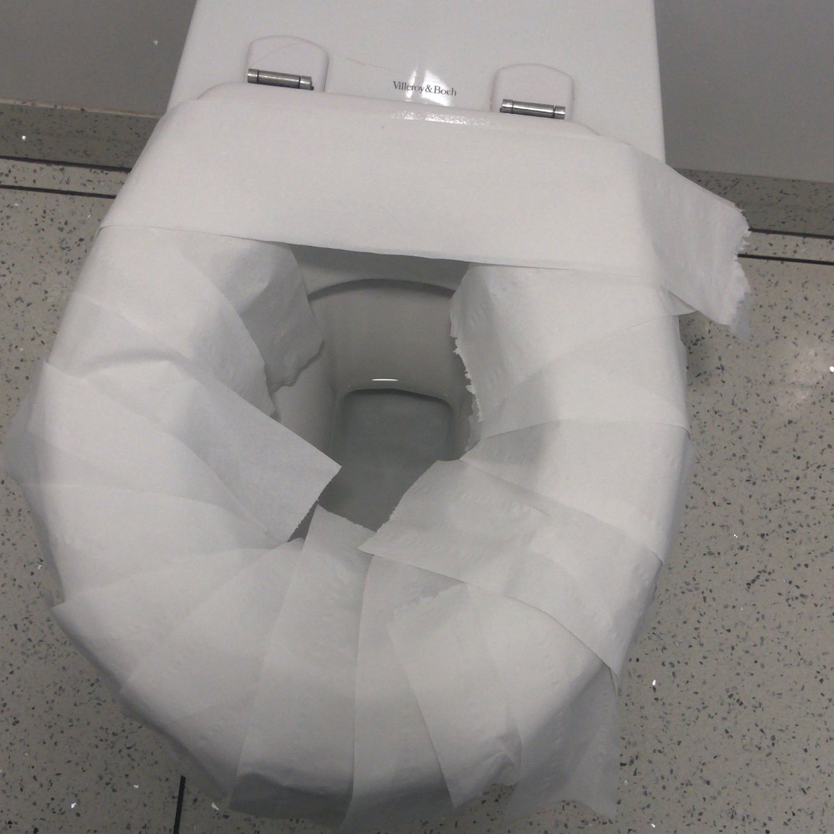 ben_ca_alors's tweet image. Qui ne l'a jamais fait ? 😂