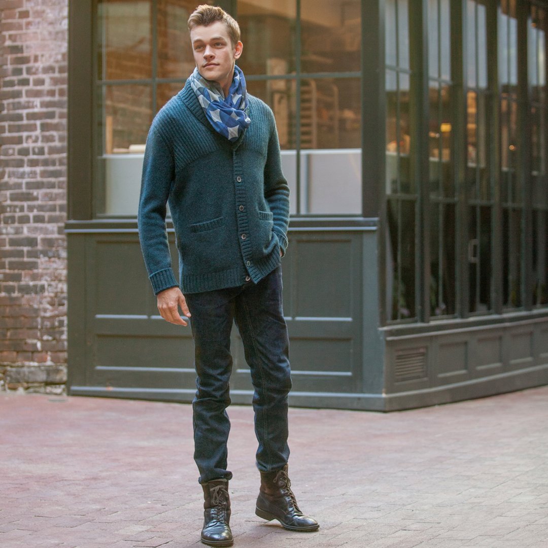 Sweep into fall with vibrant prints and bold colors. 🧣🍁