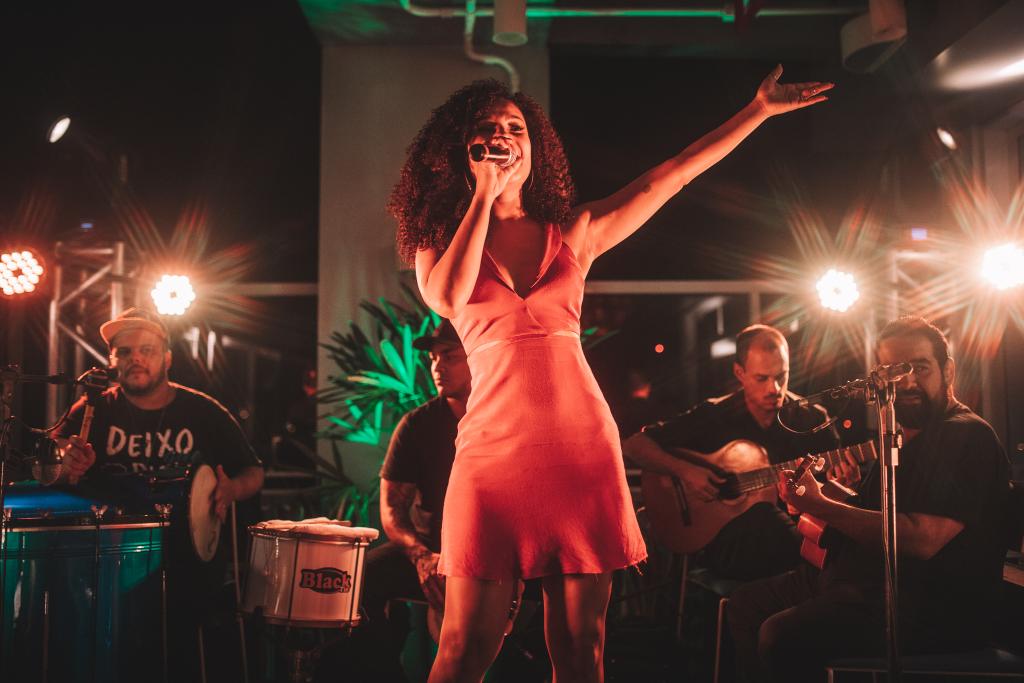 Um evento com muito networking, energia e música ao pôr do sol, no rooftop, com uma das vistas mais bonitas da Cidade Maravilhosa - assim foi o nosso primeiro WeWork Sunset. Faça parte da nossa comunidade: we.co/pasteur154-rj.
