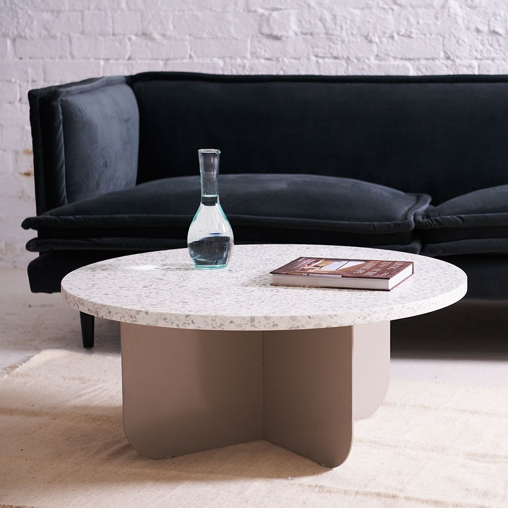 The newest addition to the SLABSbyDesign range, the Clover Coffee table is a characterised by it's petal-like curved base. Beautifully simple and sculptural, the Clover creates a sense of serenity and softness to your space.