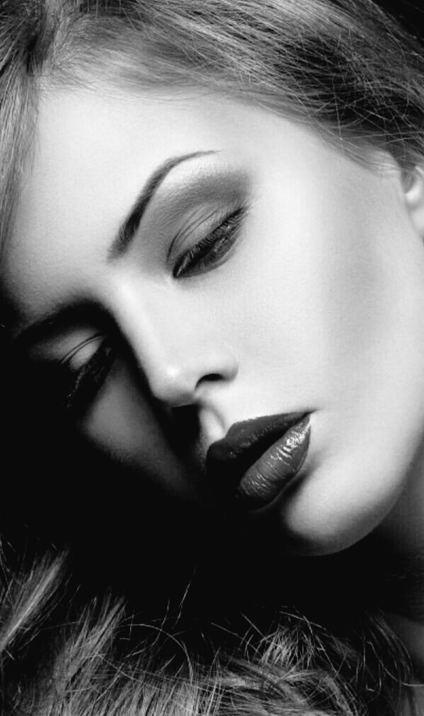 "Pedir perdón no siempre significa que estamos equivocados y que el otro está en lo cierto. 
Simplemente significa que valoramos una amistad mucho más que nuestro ego"...Buenas noches Twitter a soñar bonito gente guapa 💋🐈👀🌜🌹
#NocheDeDebate