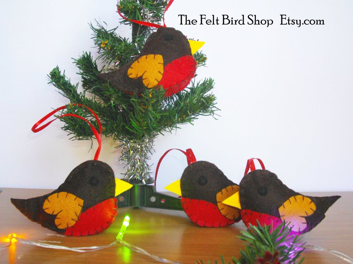 Maria26580's tweet photo. ๐๐Felt Christmas Robins!!!!
Avaible in my Etsy Shop: https://t.co/1DexPrnBy2
#CreativeBizHour #Robins #Handmade #Christmas #ChristmasTree #FeltBirds #Etsy https://t.co/8u9RY35IhZ