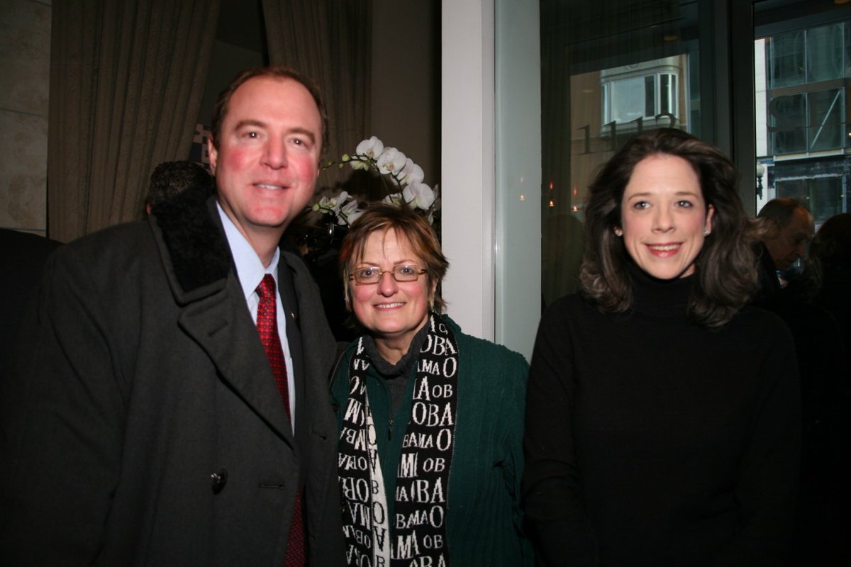 27)Worst of all, Coordinator for Overall Assistance & Economic Strategy for Ukraine, James Kulikowski's wife, Michelle “Missi” Tesseir, was the Managing Director for the Podesta Group from '97-2017!This is Schiff and Heather Podesta at a party hosted by the Podesta Group in DC