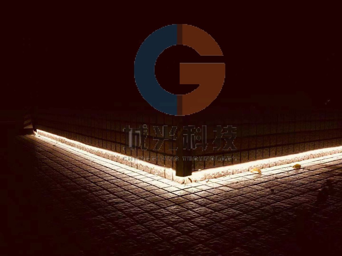 LED picture that our product:18*23mm,warm white.