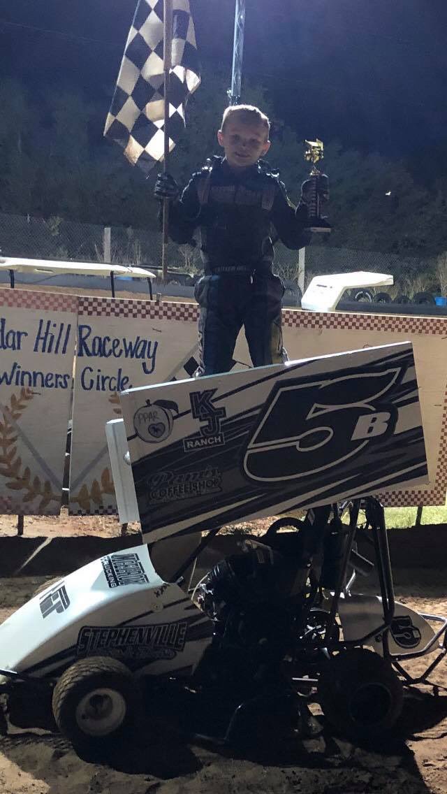 FactoryQRC's tweet photo. Cutter Bell from Tolar, Texas took home his 21st career win at the Cedar Hill Raceway and his 3rd of the season in his QRC A-90. Way to represent in Texas, Cutter! #championshipoutlawkarts
#webuiltitfirst #webuilditbest #webuildwinners #QRCwinningsince1985 https://t.co/IBmuhbYsUY
