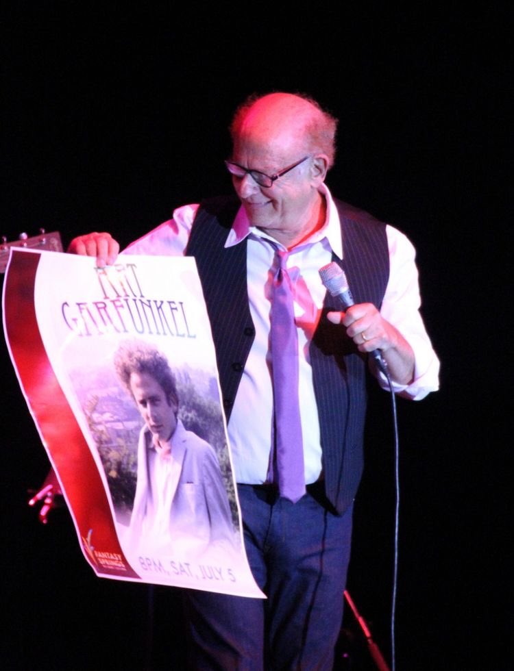  Pattie             Happy birthday to Art Garfunkel              