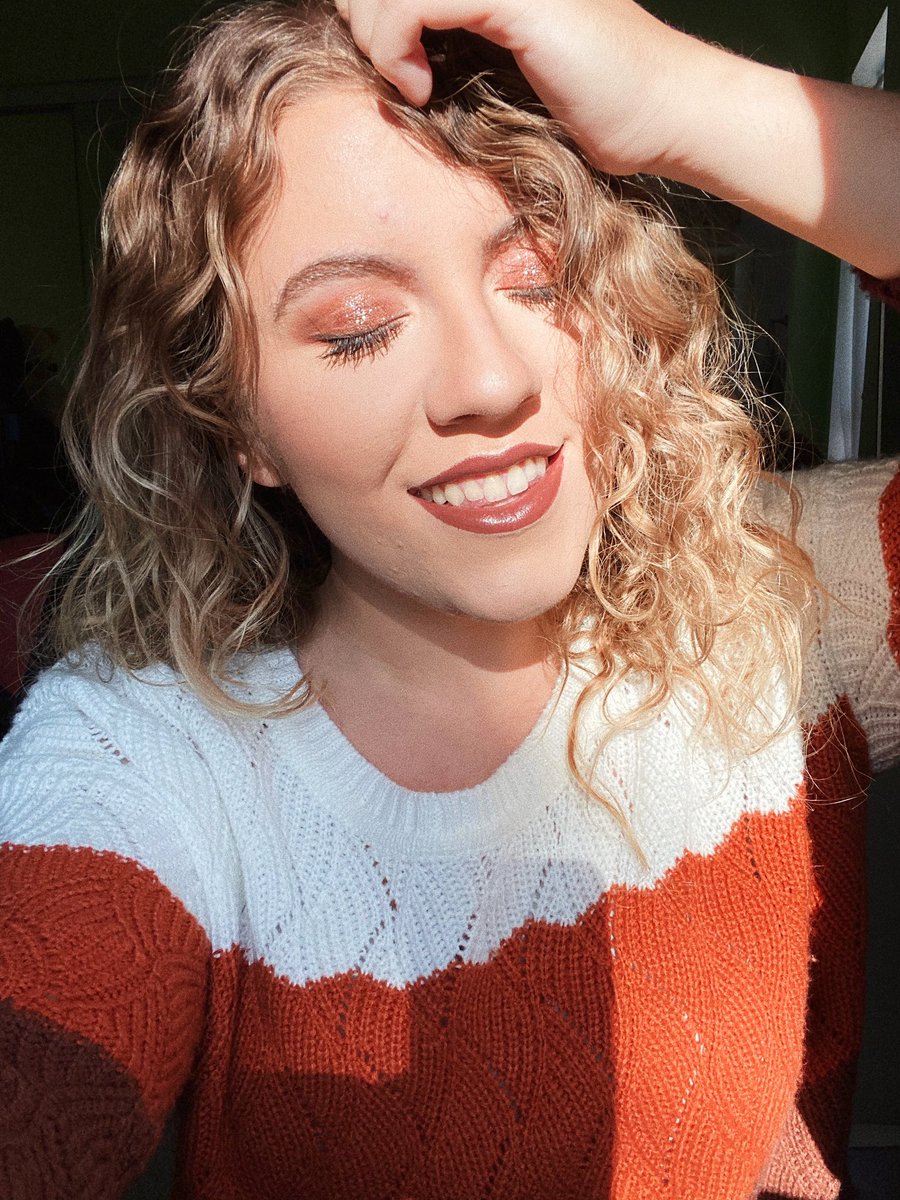 Hannah foster tweet media