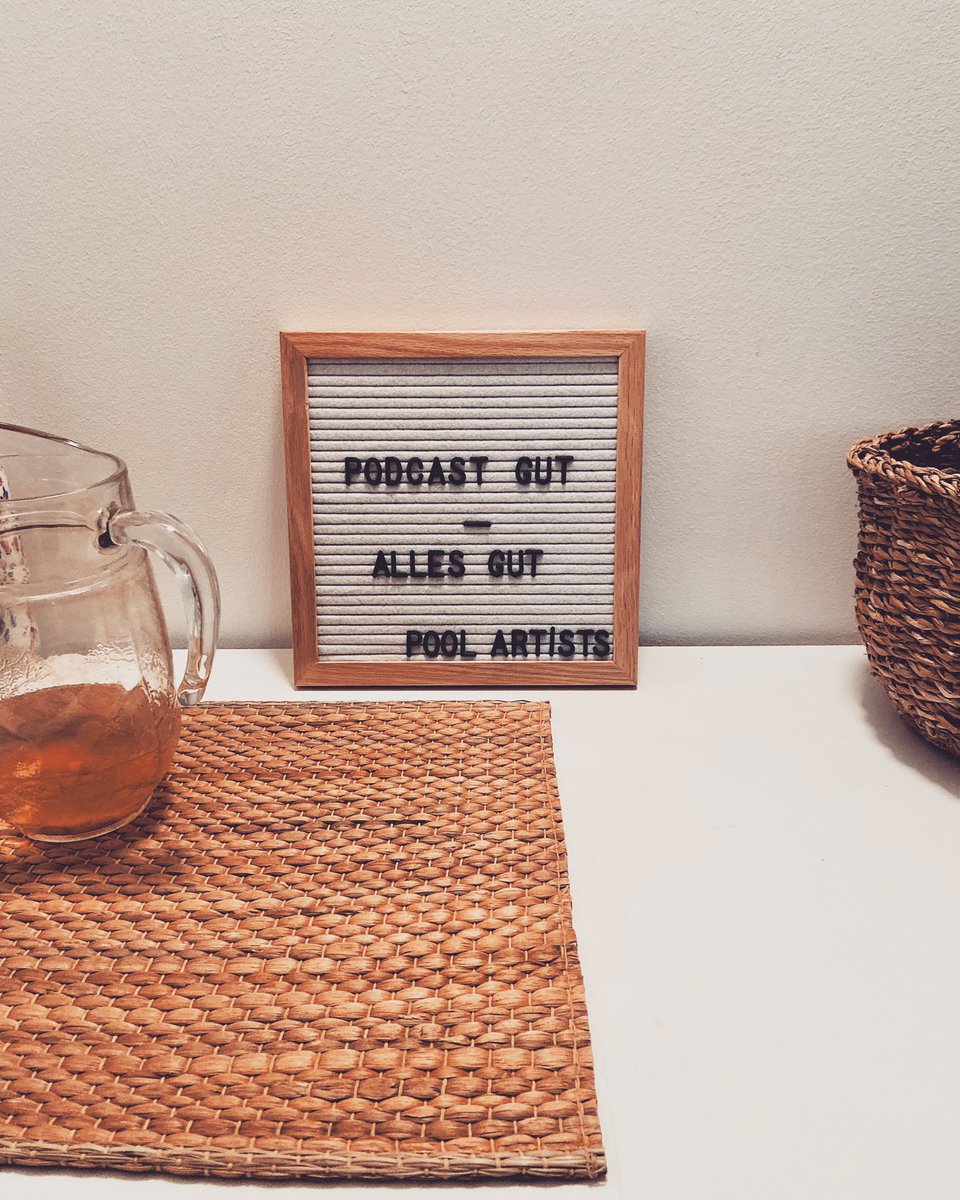 mariajlorenz's tweet photo. Heute im Büro entdeckt. 🎙 https://t.co/8v0MqO3CpX